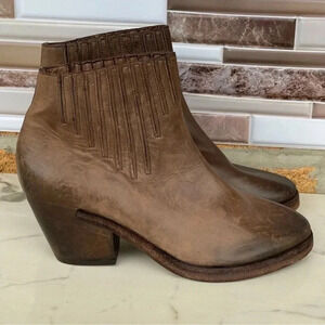 Del Carlo leather ankle boots 38.1/2/8